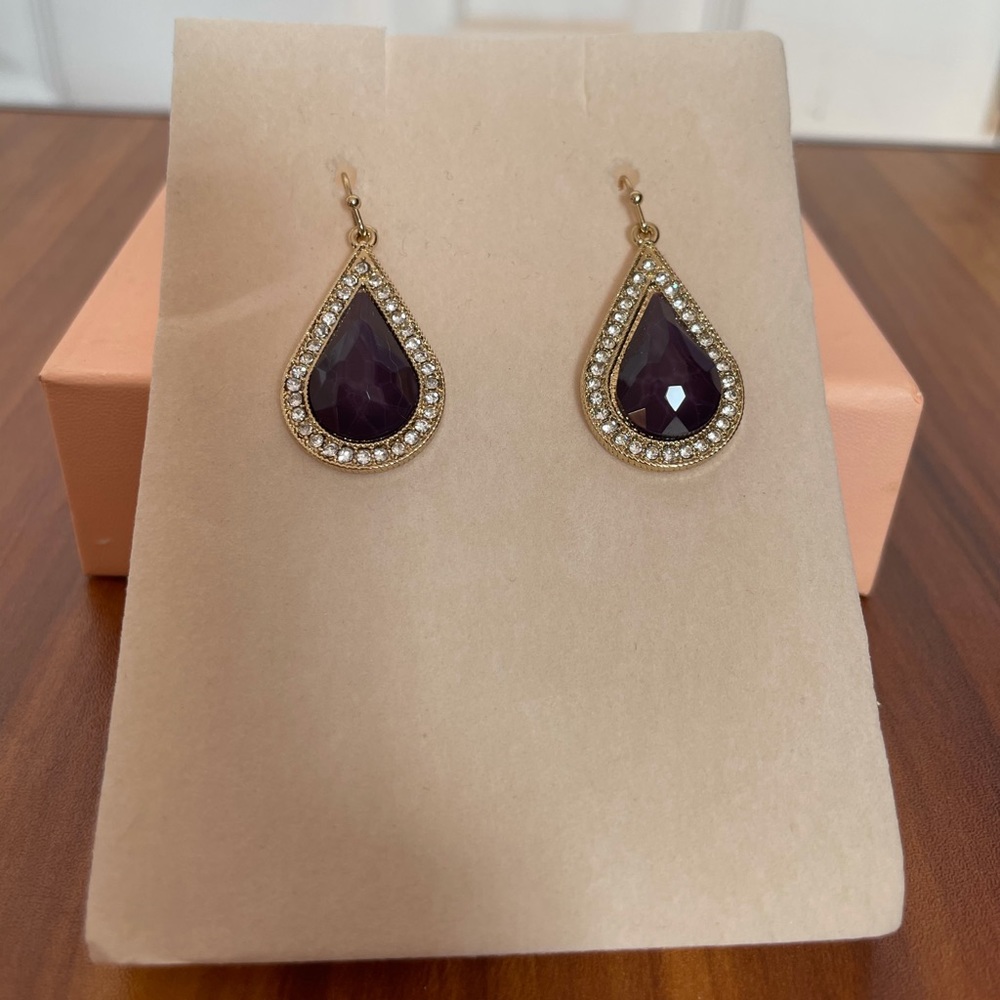 Francesca’s Purple Drop Earrings